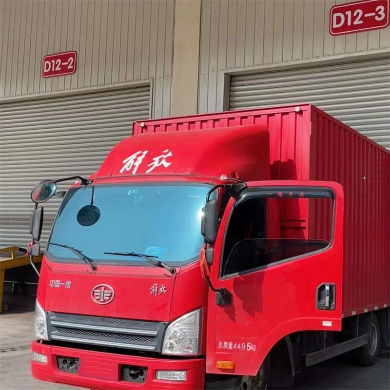 大理州阿拉尔市物流专线：大件快运与进仓出口的高效之旅